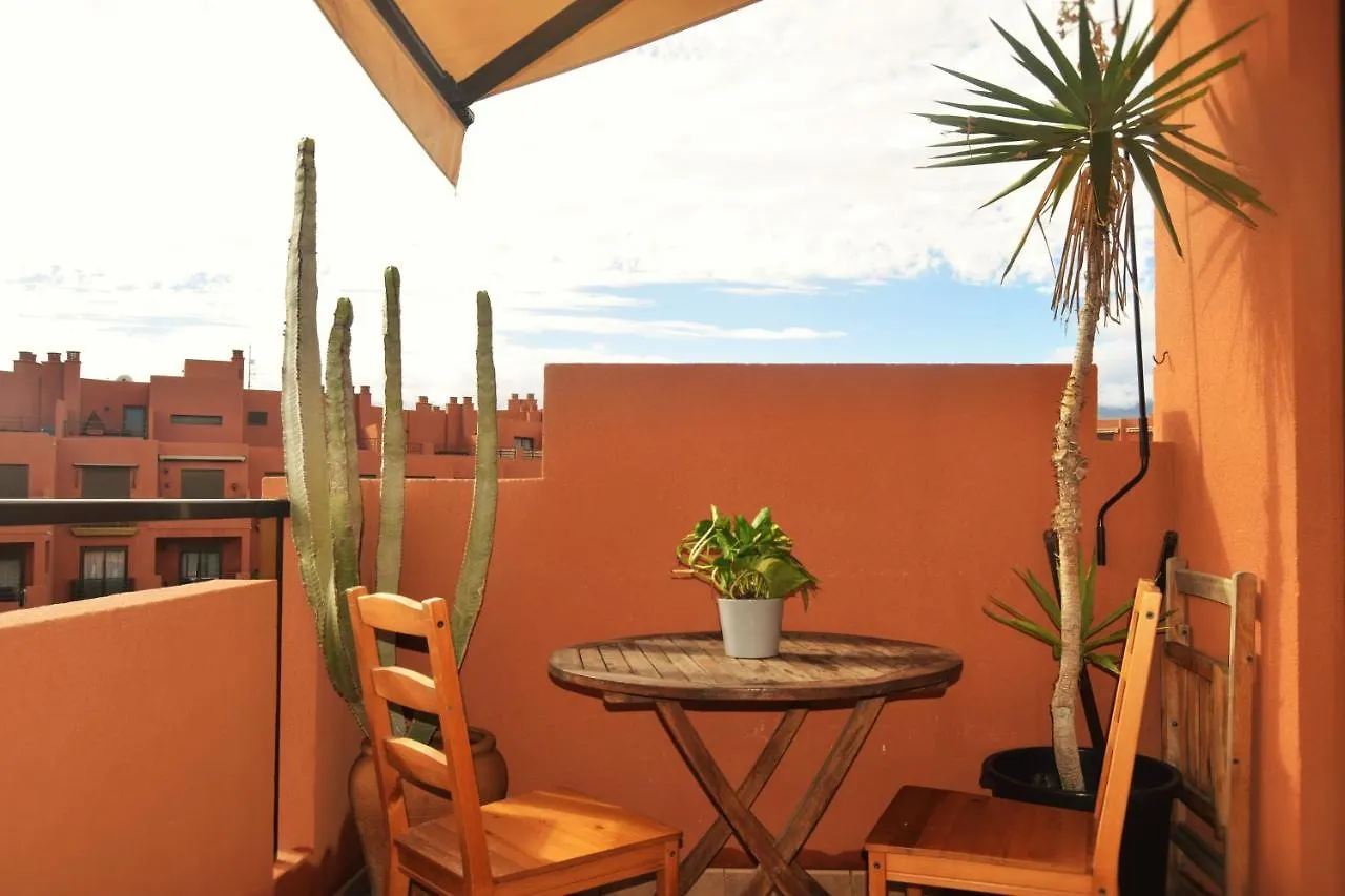 Alquilaencanarias El Medano Sotavento A, Terrace & Pool contacts